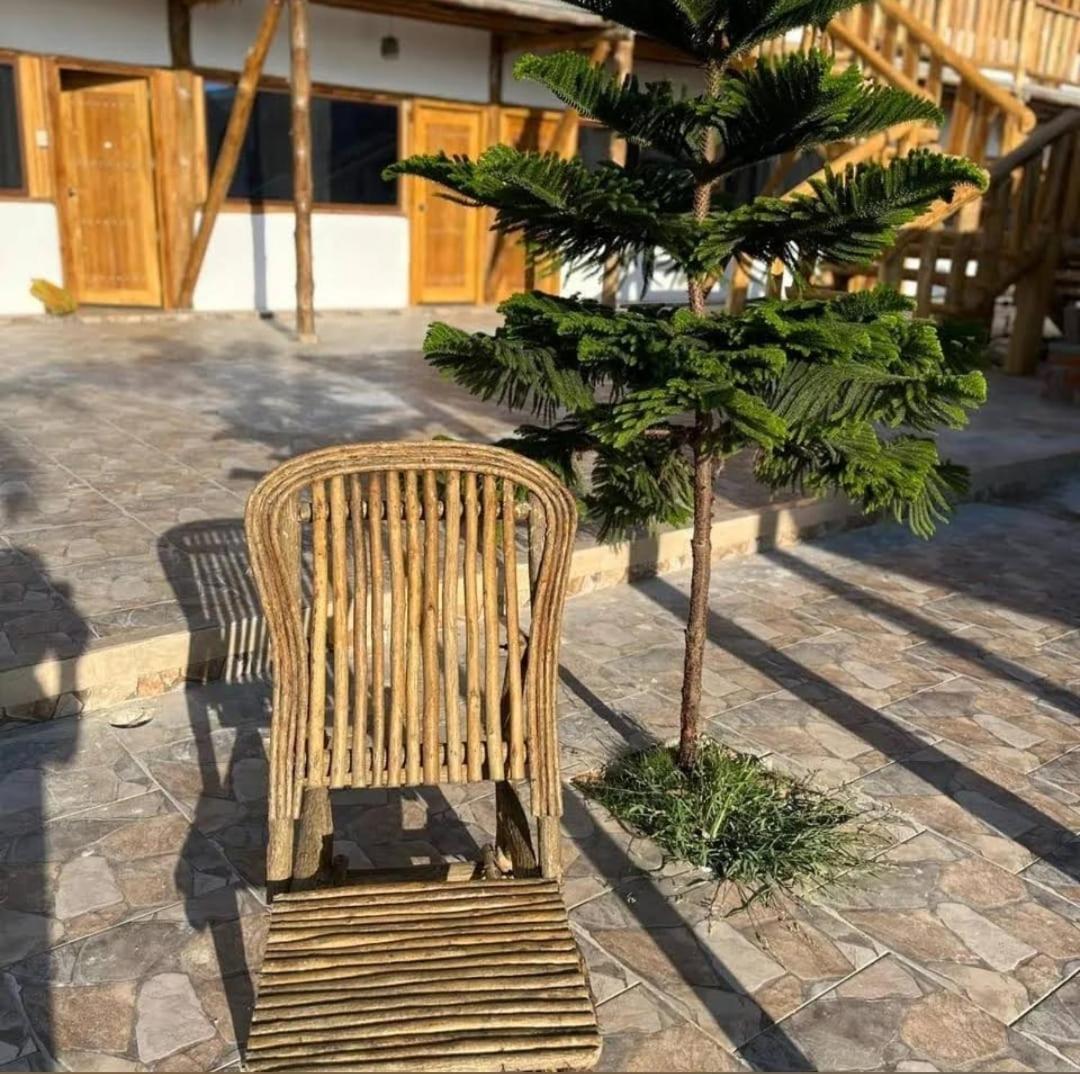 Hostal Yolanda Playas Buitenkant foto
